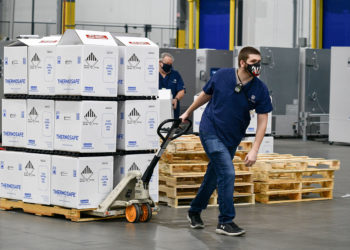 UPS surpasses 1bn Covid-19 vaccine delivery landmark