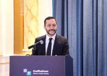 Gulftainer Hosts Strategic Briefing on Khorfakkan Expansion Plan and Honors Key UAE Government Entities